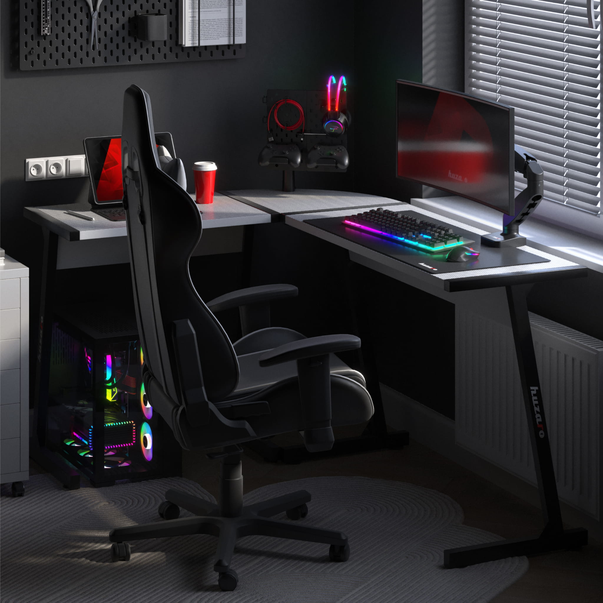 Huzaro Hero 6.0 White Gaming Desk 147 cm