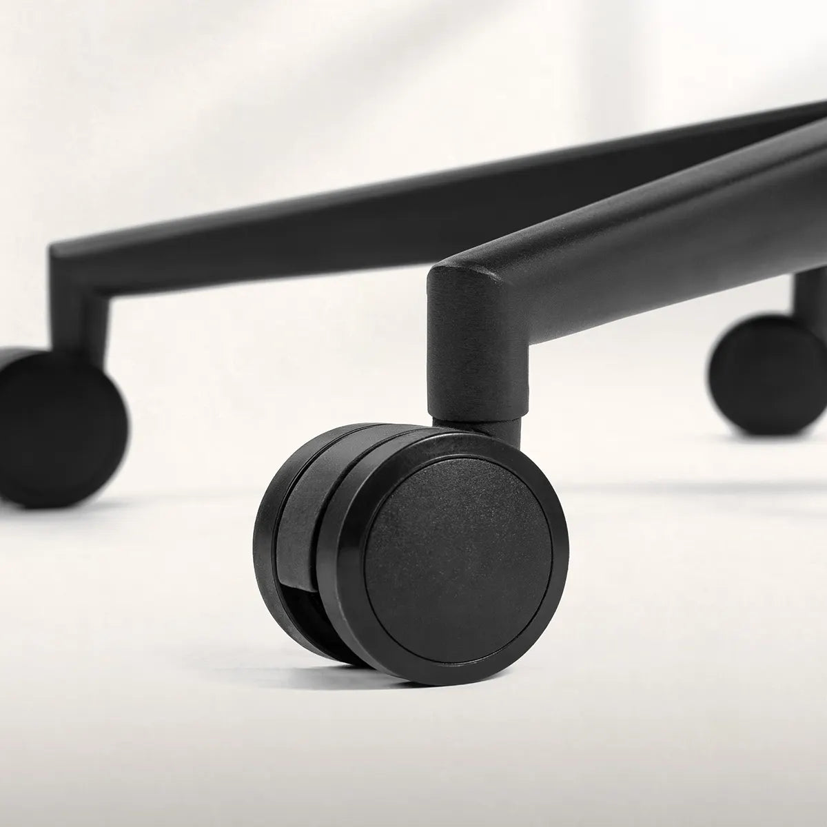 Poliuretanowo - nylonowe koła